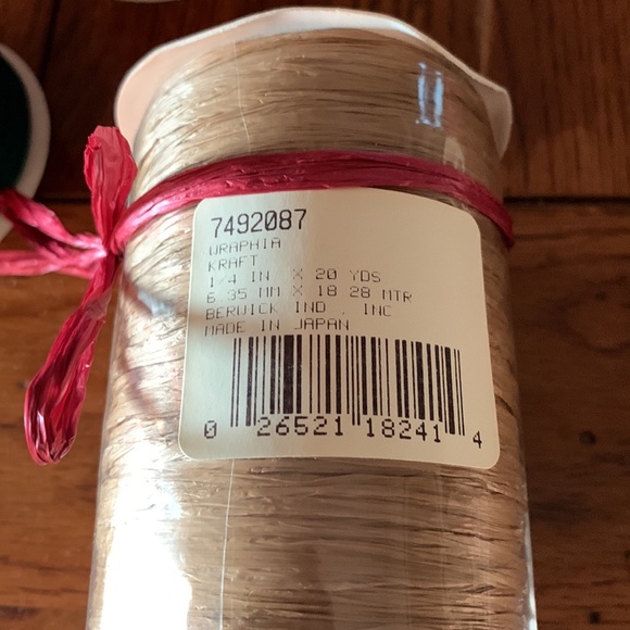 Assorted Holiday Raphia and Ribbon - Picture 8 of 10